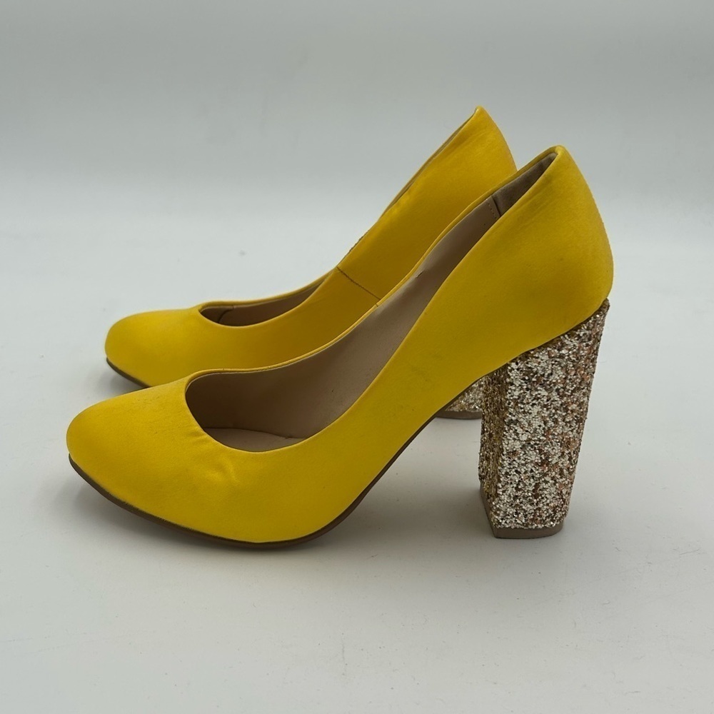F5J Yellow Glitter Block Heels - Picture 3 of 5
